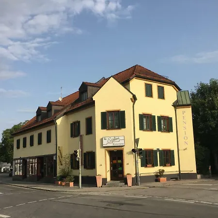 Pensión Eberl Hotel-pension Feldmoching