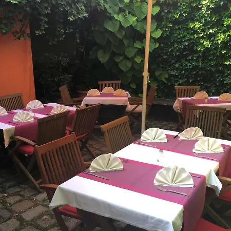 Gasthof Eberl Hotel-pension Feldmoching 3*